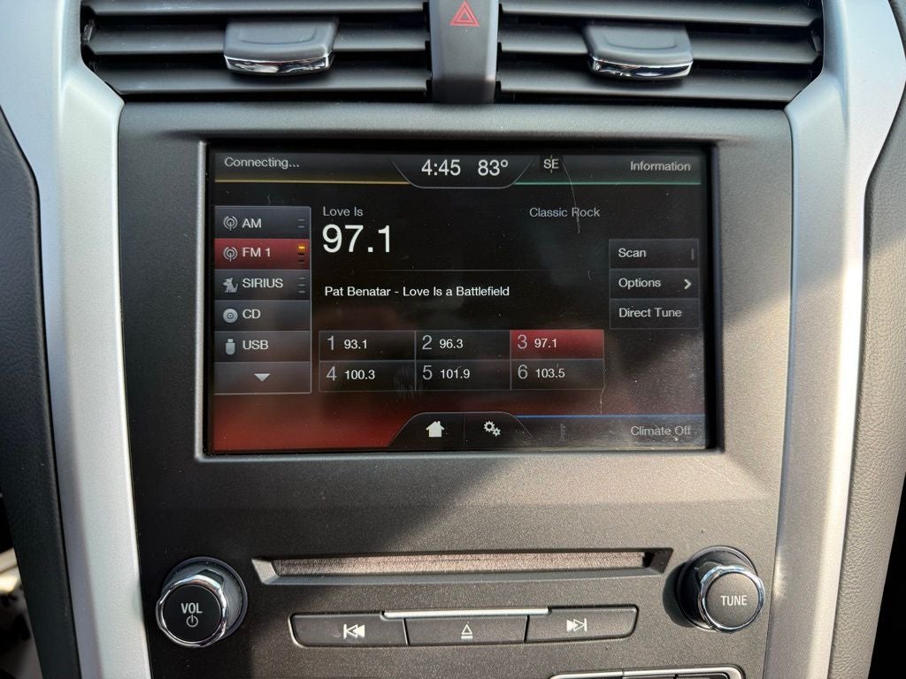 2016 Ford Fusion SE