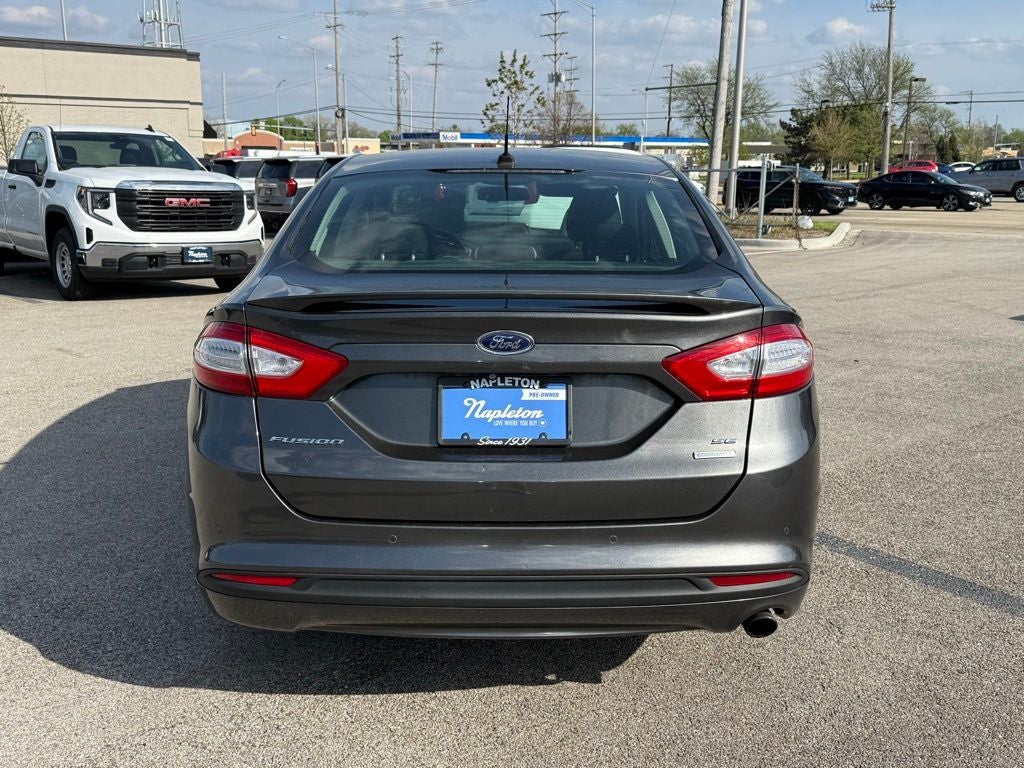 2016 Ford Fusion SE