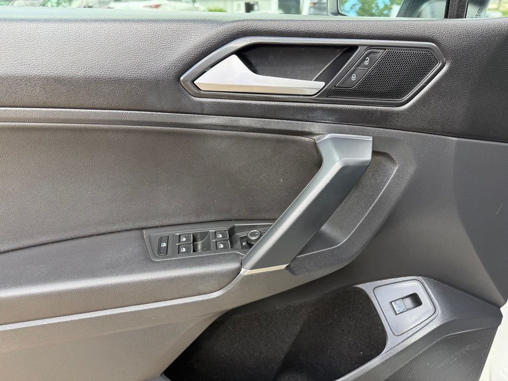 2018 Volkswagen Tiguan 2.0T SEL