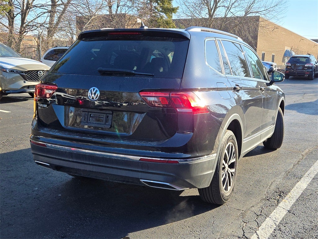 2021 Volkswagen Tiguan 2.0T SE R-Line Black