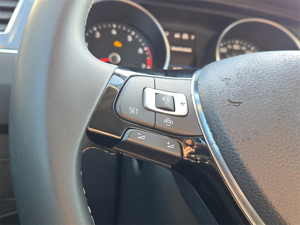 2021 Volkswagen Tiguan 2.0T SE R-Line Black