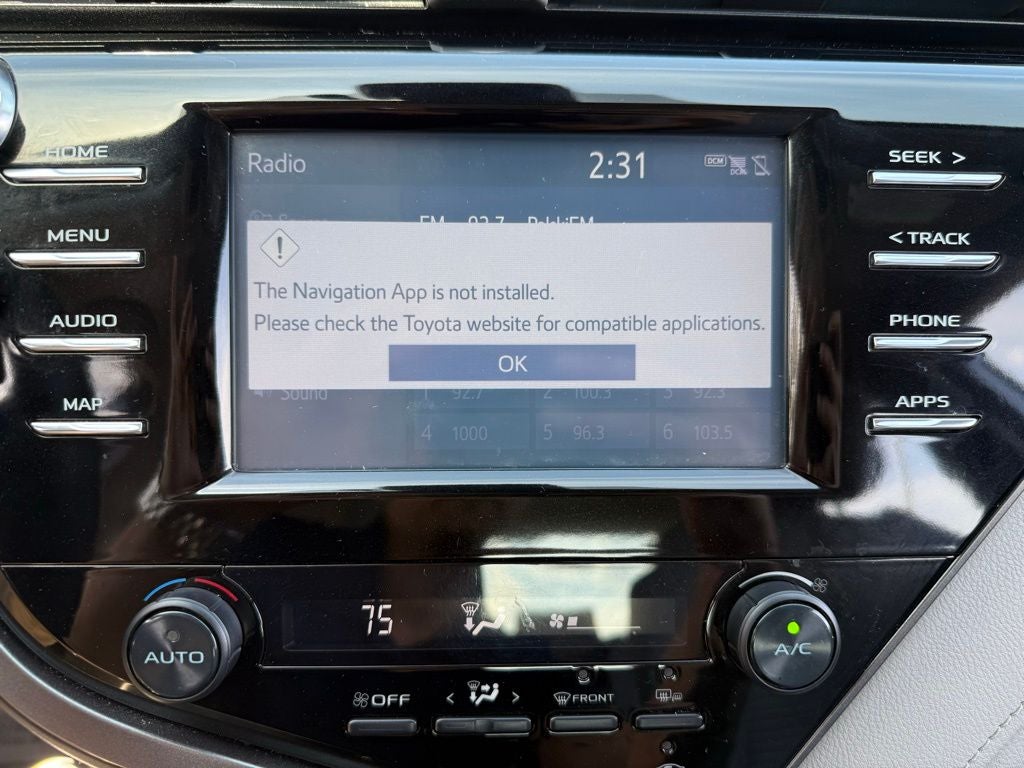 2019 Toyota Camry SE