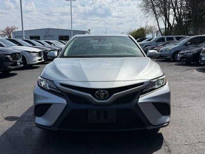 2019 Toyota Camry SE