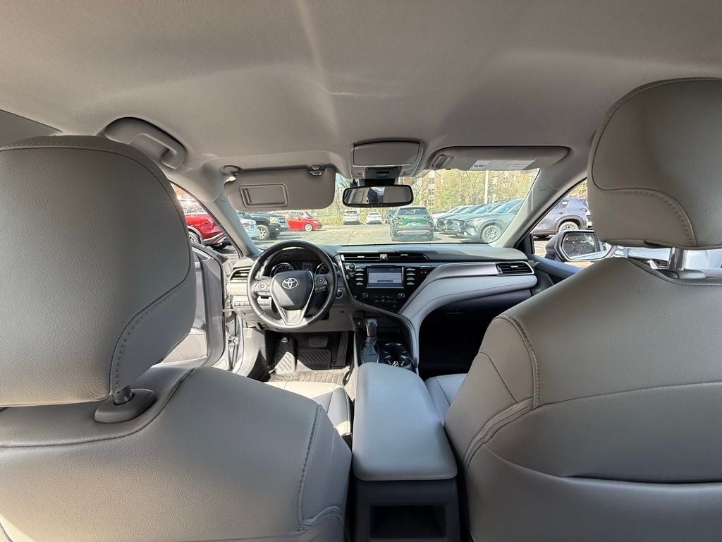 2019 Toyota Camry SE