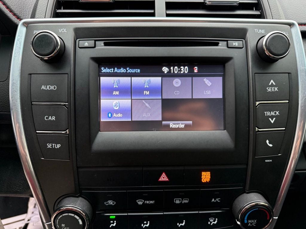 2017 Toyota Camry SE