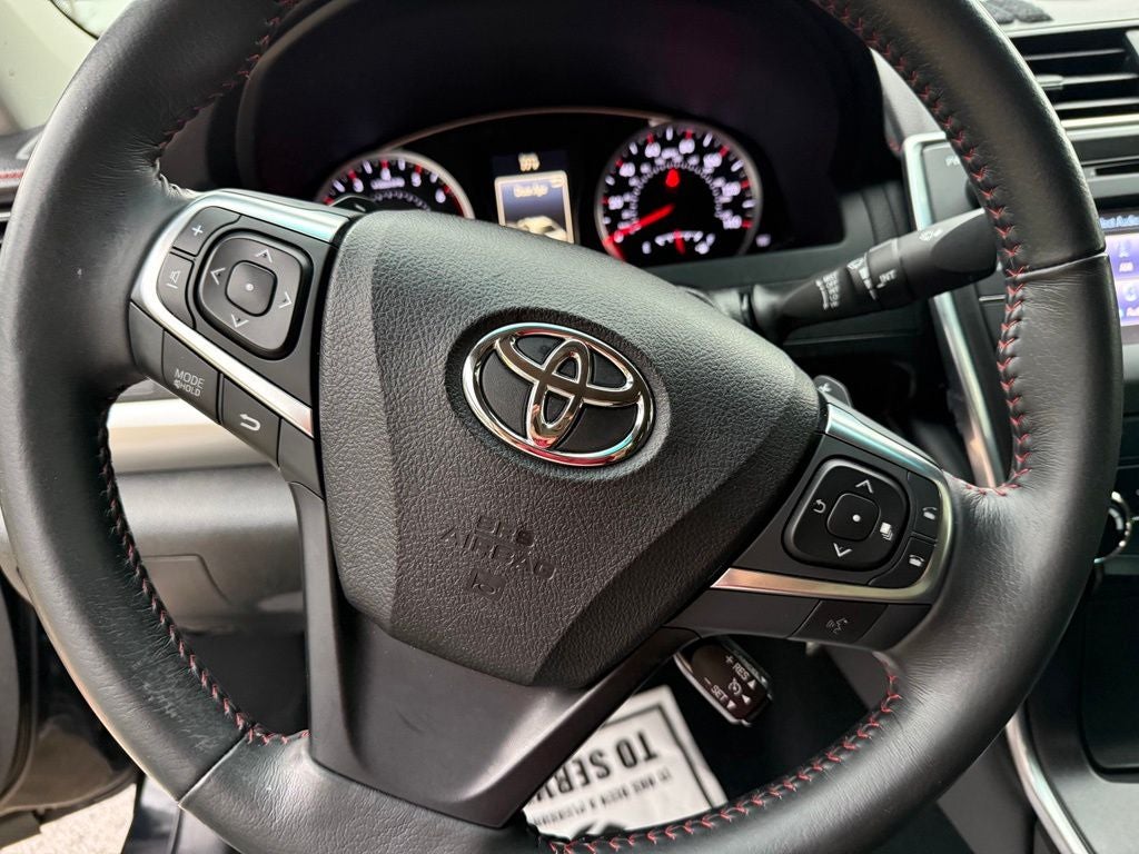 2017 Toyota Camry SE