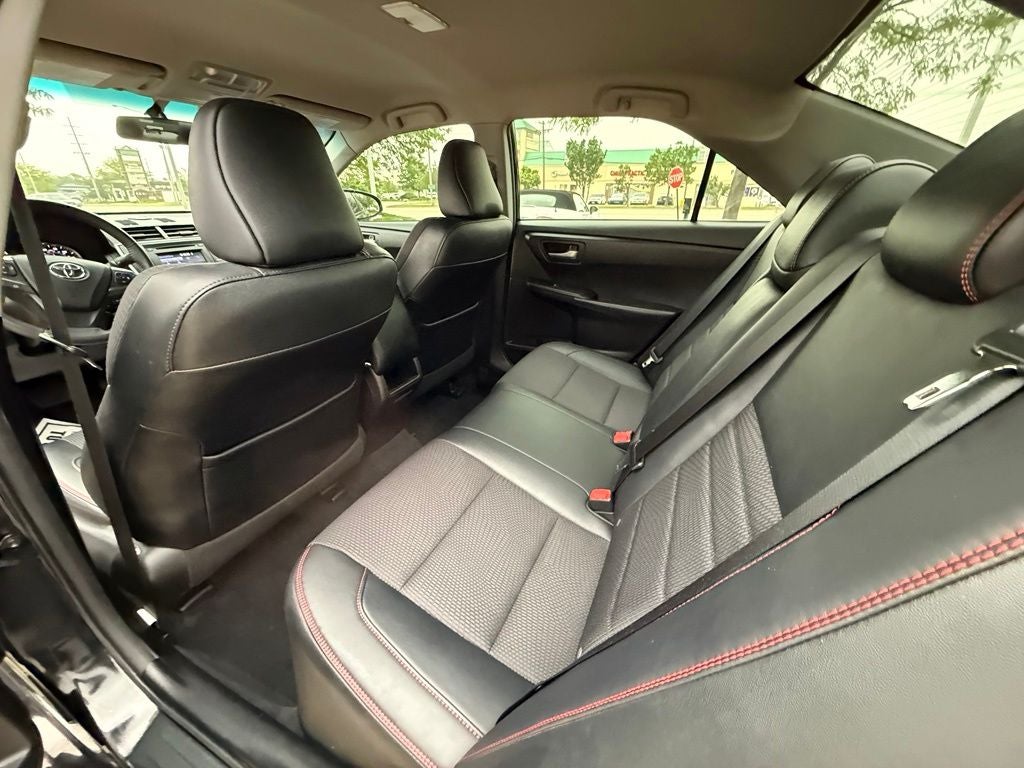 2017 Toyota Camry SE