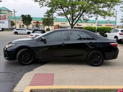 2017 Toyota Camry SE