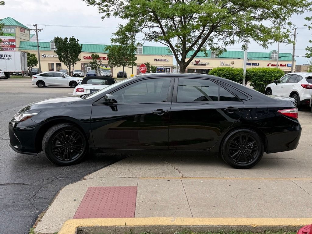 2017 Toyota Camry SE
