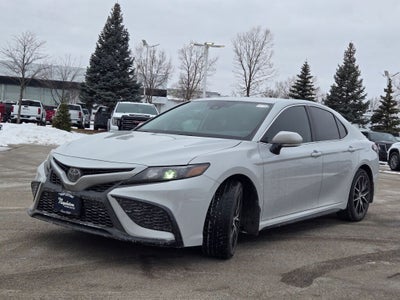 2024 Toyota Camry SE