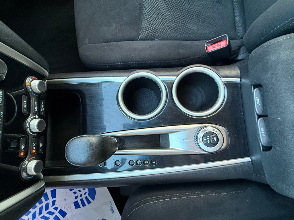 2016 Nissan Pathfinder SV