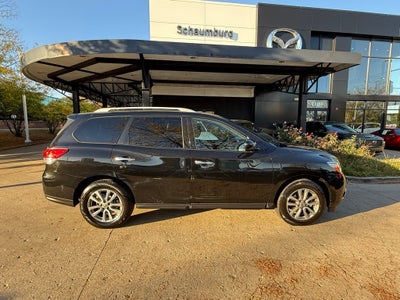2016 Nissan Pathfinder SV