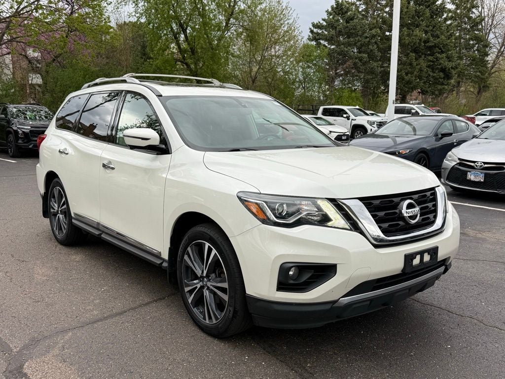 2018 Nissan Pathfinder Platinum