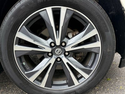 2018 Nissan Pathfinder Platinum