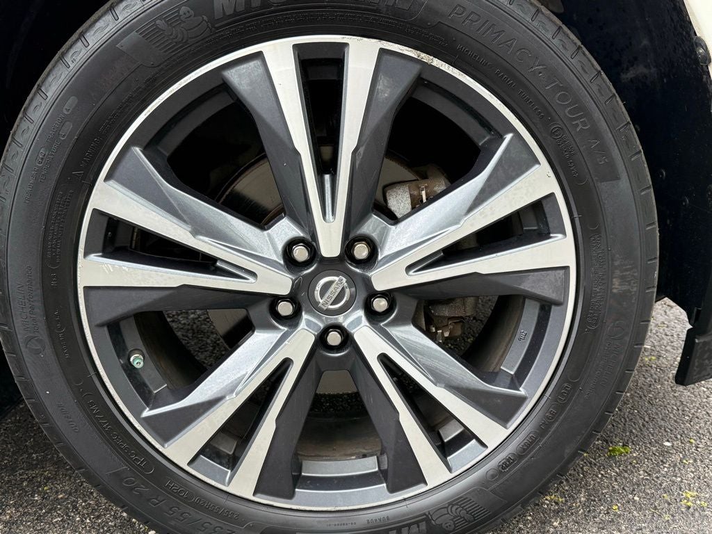 2018 Nissan Pathfinder Platinum