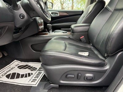 2018 Nissan Pathfinder Platinum