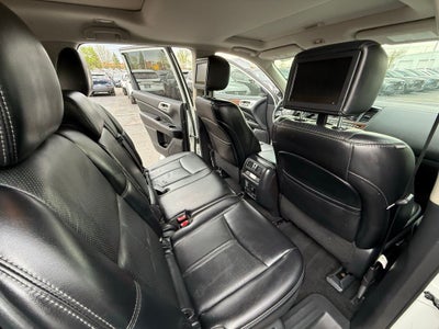 2018 Nissan Pathfinder Platinum