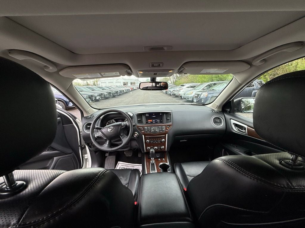 2018 Nissan Pathfinder Platinum