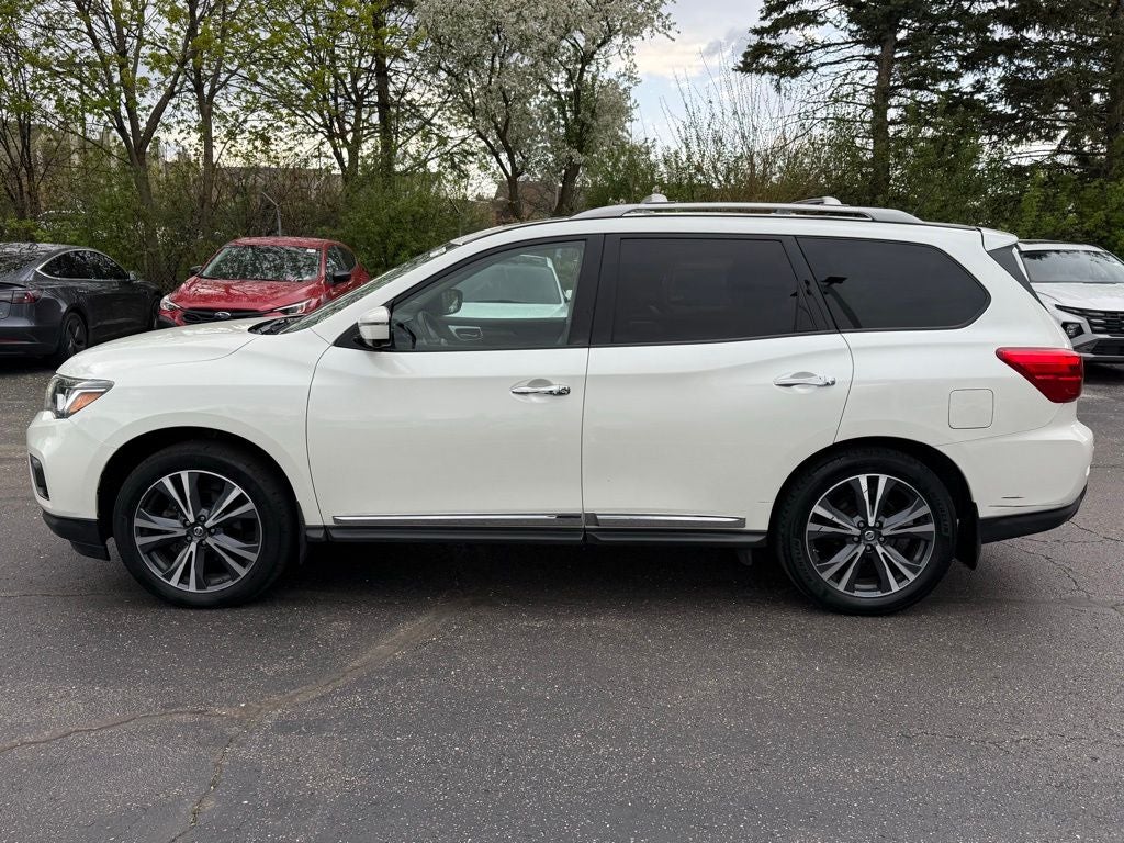 2018 Nissan Pathfinder Platinum