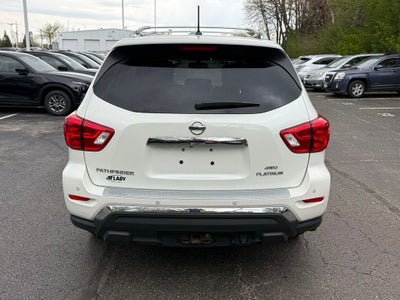 2018 Nissan Pathfinder Platinum