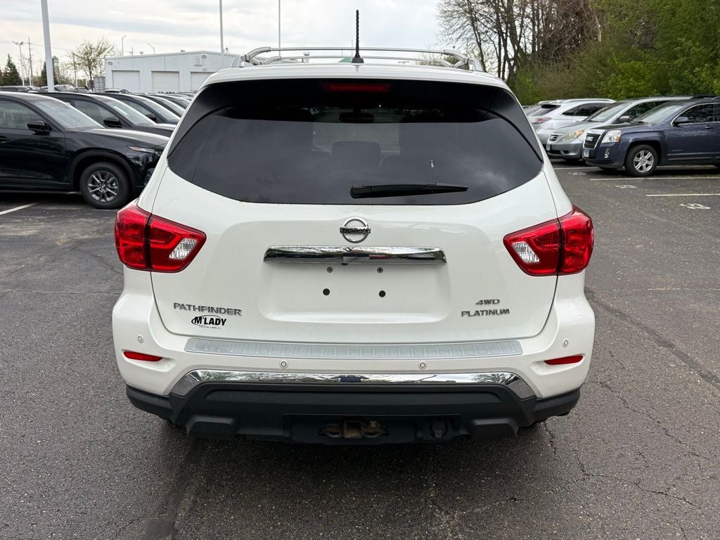 2018 Nissan Pathfinder Platinum
