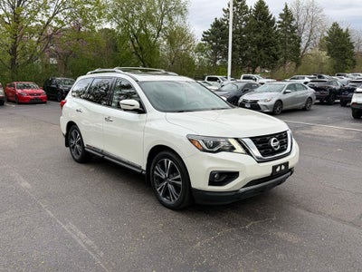 2018 Nissan Pathfinder Platinum