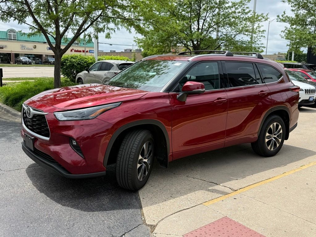 2022 Toyota Highlander XLE