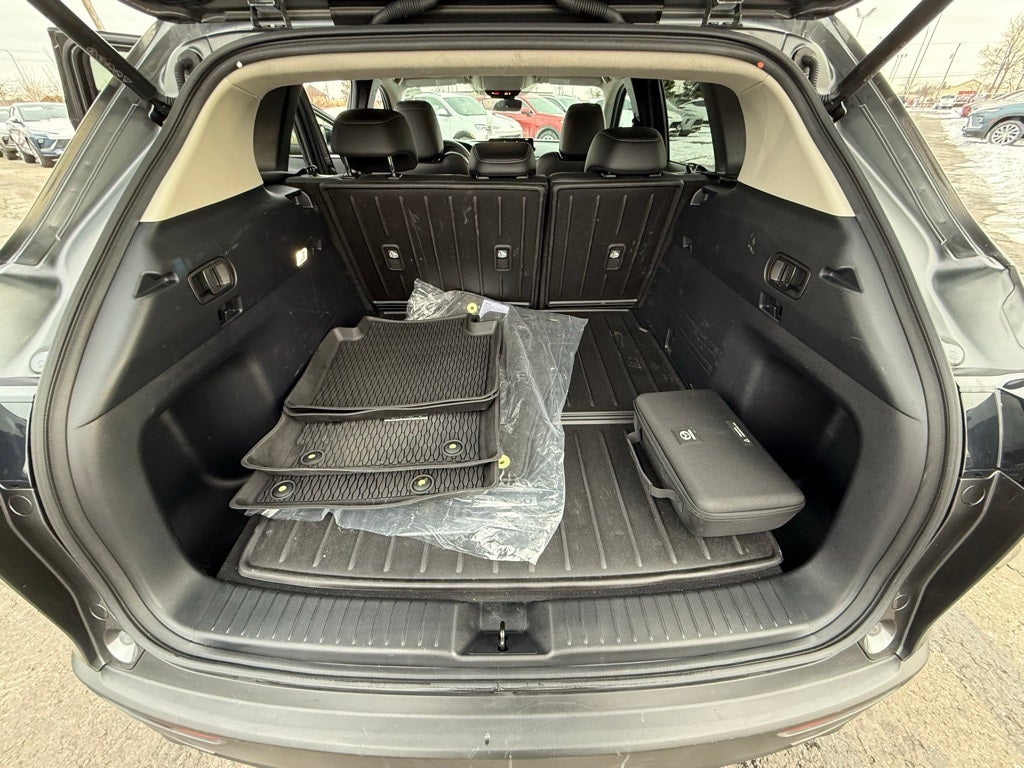 2024 Mazda Mazda CX-50 2.5 S Preferred Package