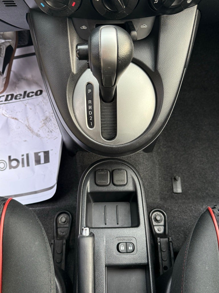 2014 Mazda Mazda2 Touring