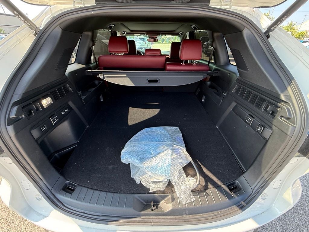 2025 Mazda Mazda CX-70 PHEV Premium Plus