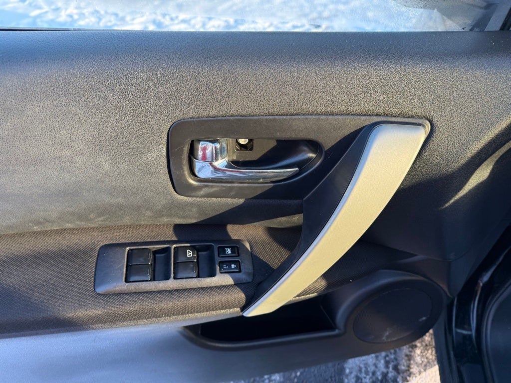 2012 Nissan Rogue SV