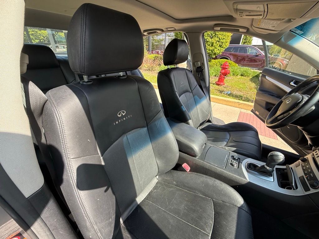 2009 INFINITI G37 X