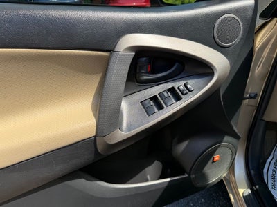 2009 Toyota RAV4 Limited