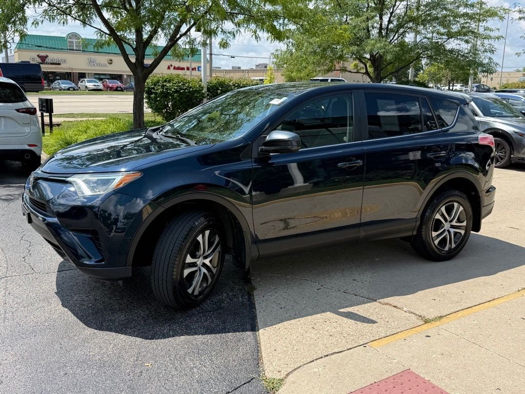 2018 Toyota RAV4 LE
