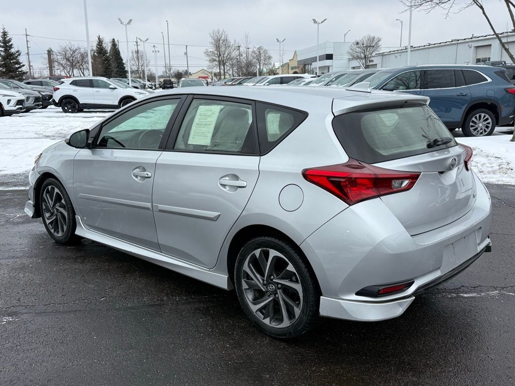 2016 Scion iM Base