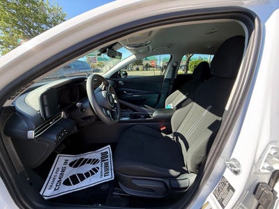 2023 Hyundai Elantra Hybrid Blue