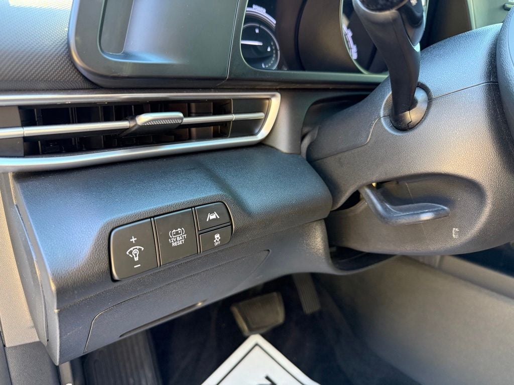 2023 Hyundai Elantra Hybrid Blue