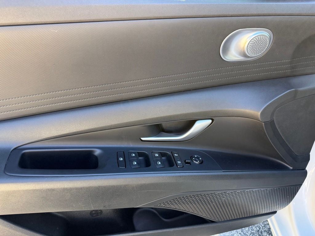 2023 Hyundai Elantra Hybrid Blue