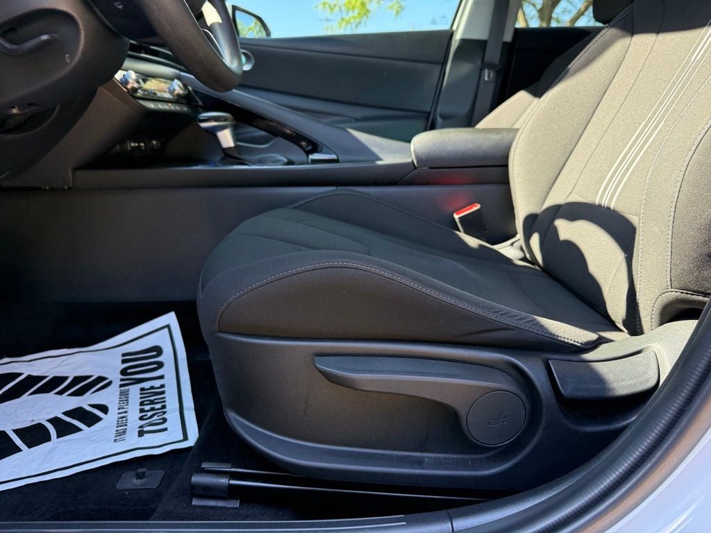 2023 Hyundai Elantra Hybrid Blue