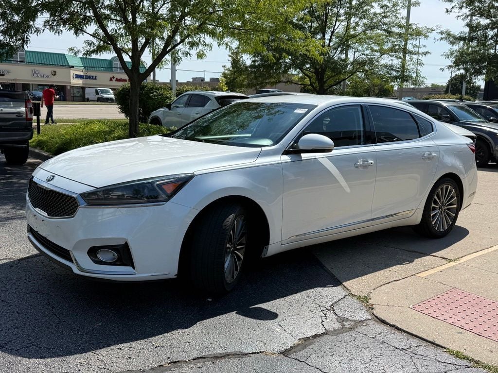 2017 Kia Cadenza Premium
