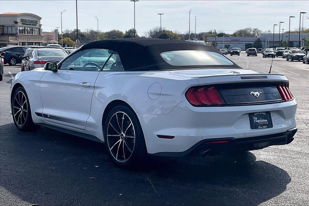2022 Ford Mustang EcoBoost Premium