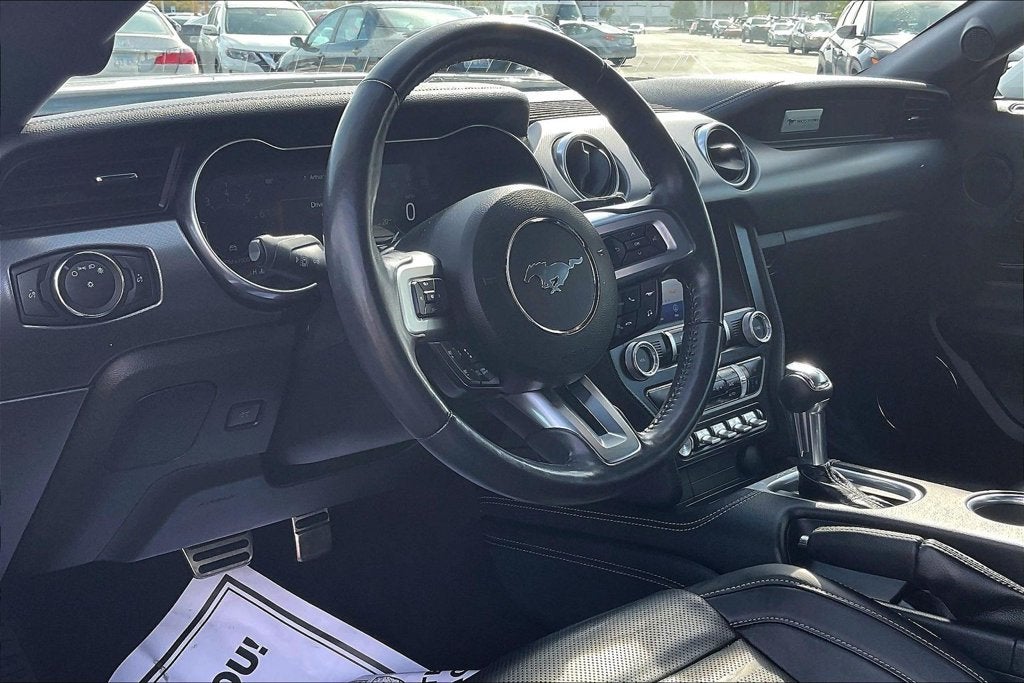 2022 Ford Mustang EcoBoost Premium