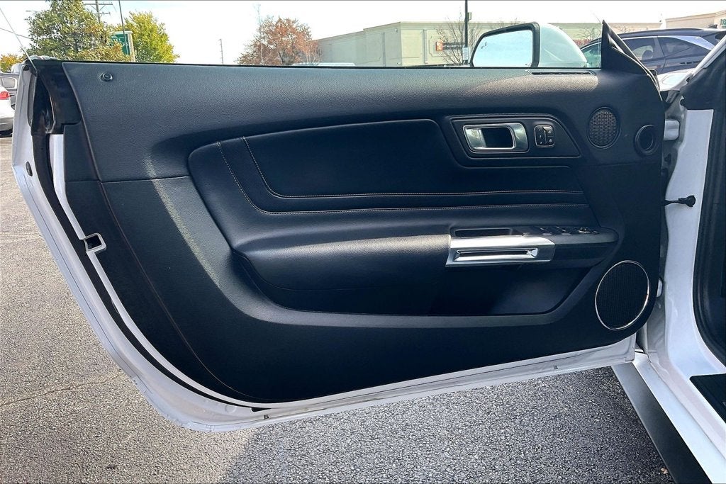 2022 Ford Mustang EcoBoost Premium