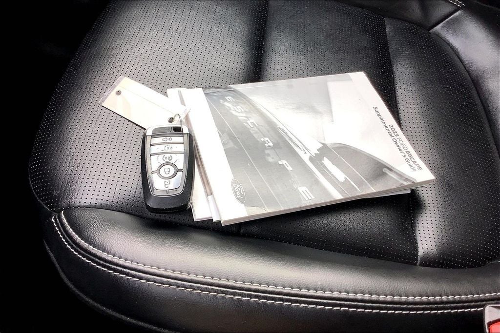 2023 Ford Escape Hybrid Platinum