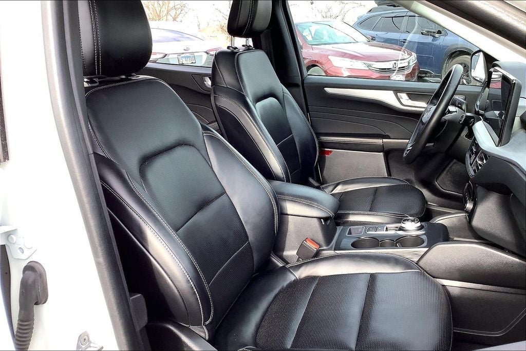 2023 Ford Escape Hybrid Platinum