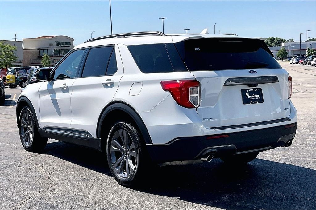 2024 Ford Explorer XLT