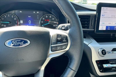 2024 Ford Explorer XLT