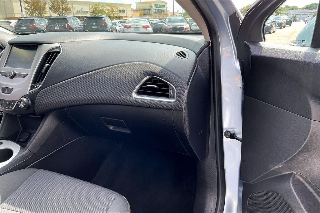 2017 Chevrolet Cruze LS