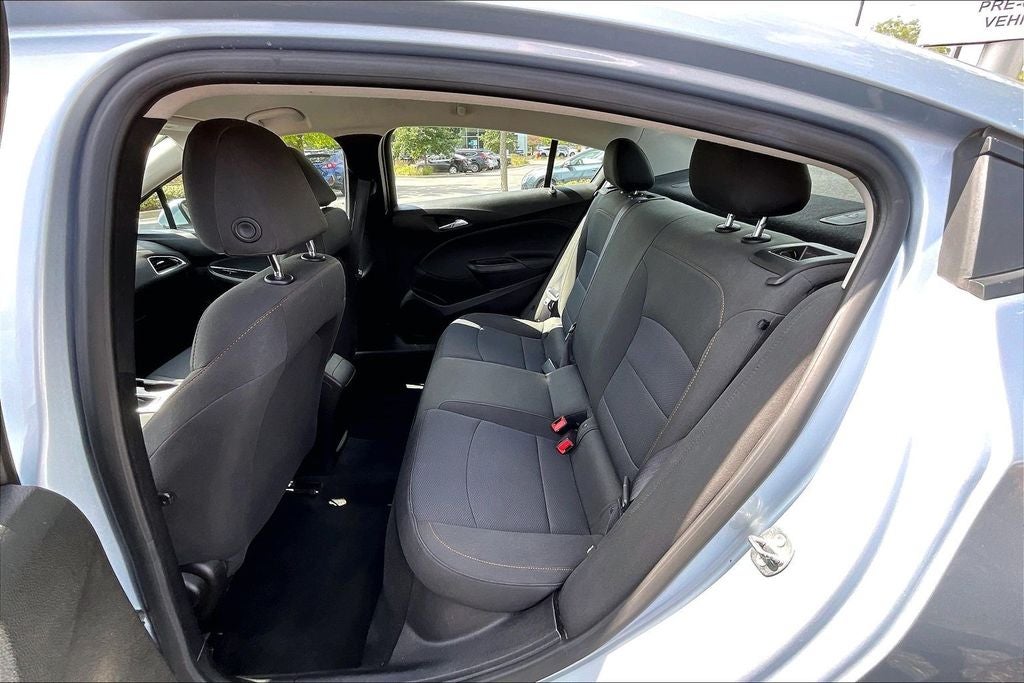 2017 Chevrolet Cruze LS