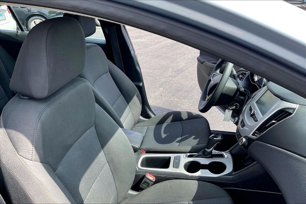 2017 Chevrolet Cruze LS